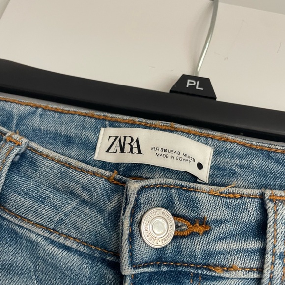 Zara Jeans - Picture 2 of 3